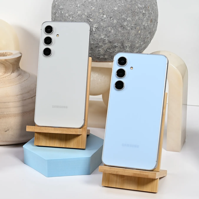 Samsung Galaxy S24 FE (Display Unit)